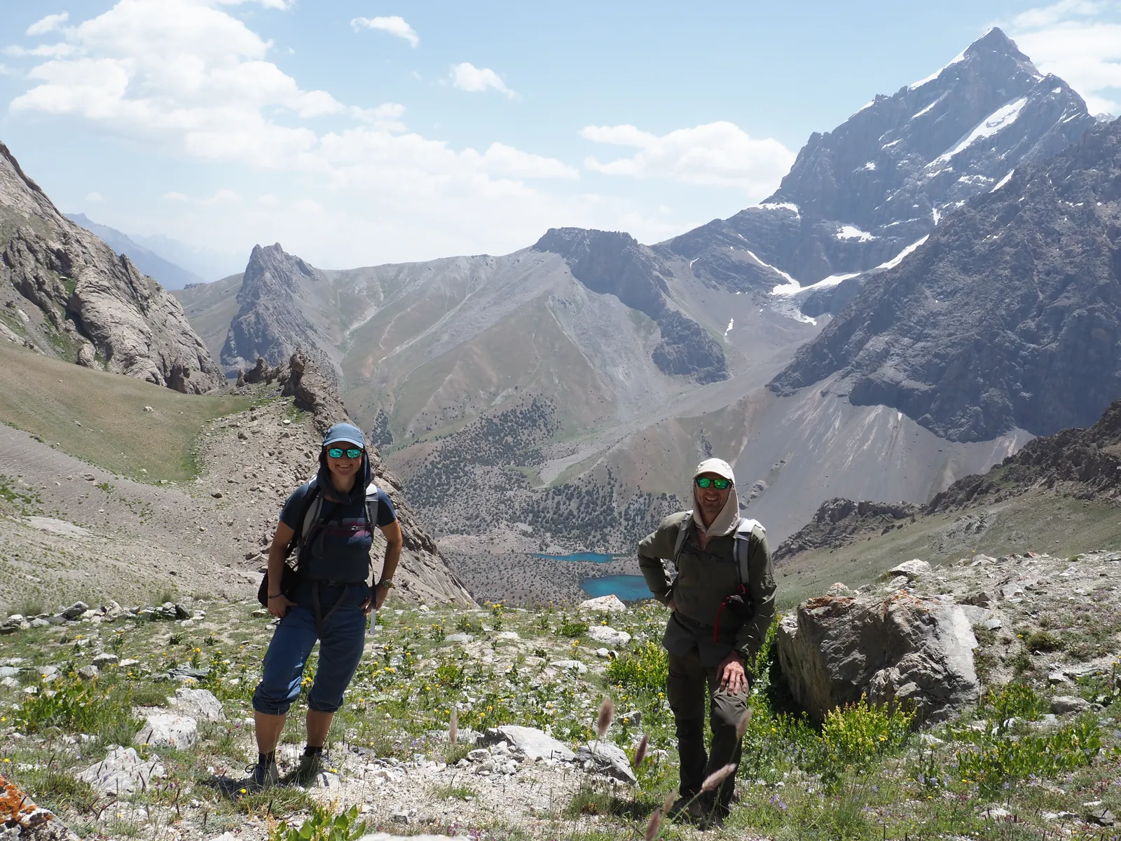 Joanna and Rafał on Alaudin Pass, with a view towards Lake Alaudin.