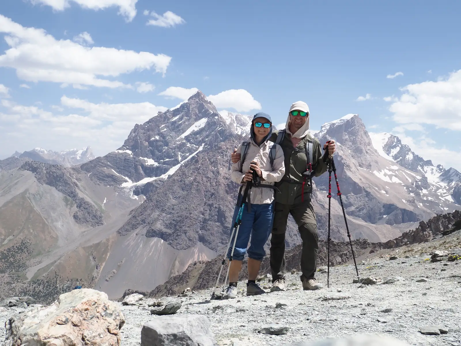 Joanna and Rafał during the second acclimatisation walk to Alaudin Pass.