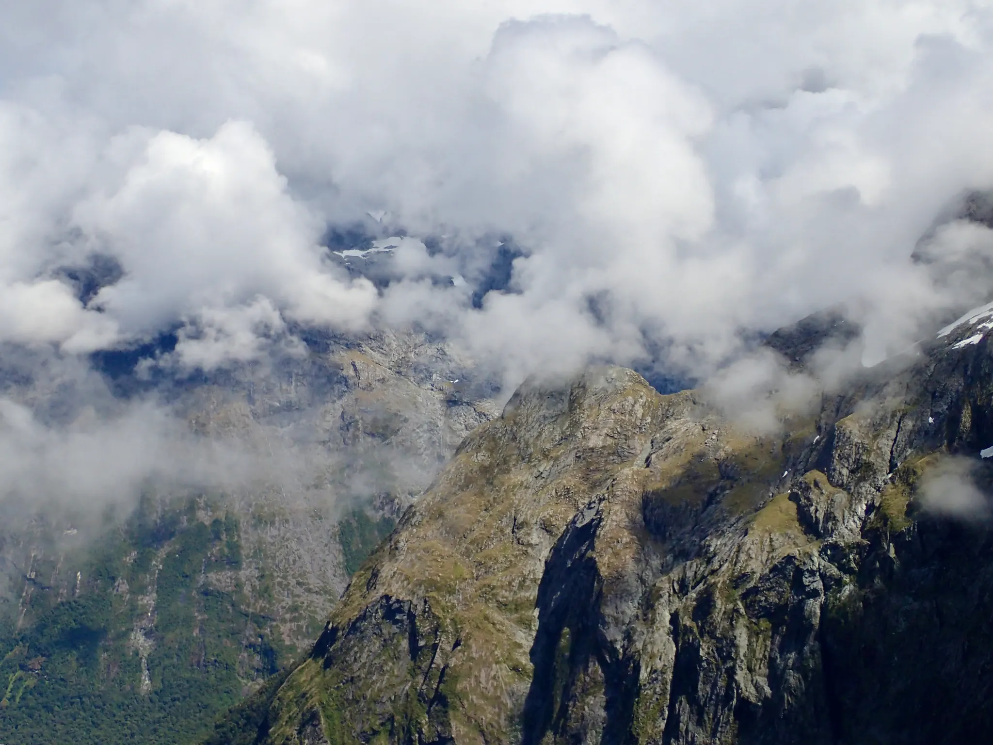 Mountain scenery and clouds.